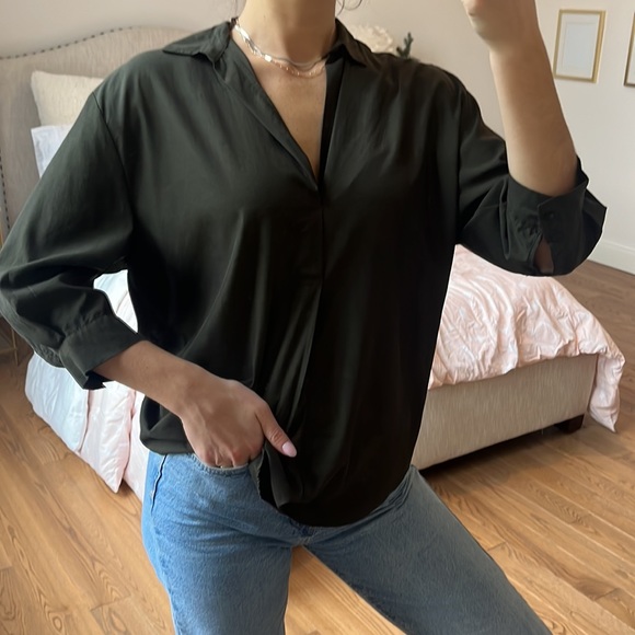 Zara long sleeve blouse size medium - Picture 3 of 11